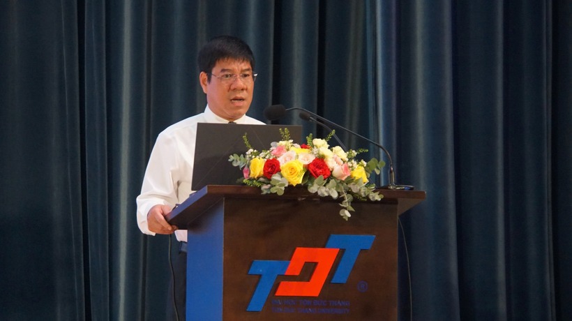 Ông Huỳnh Văn Chương, Cục trưởng Cục Quản lý Chất lượng, Bộ GD&ĐT phát biểu tại hội nghị. Ảnh: PLO