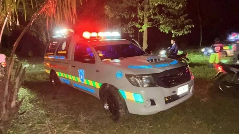 Danh tính của người quá cố nhanh chóng gây chấn động khi được xác nhận chính là ca sĩ Wandee Srinakhon, tên thật là Siriporn.