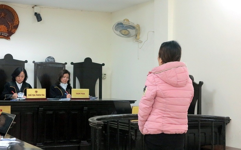 "Tú bà" tại phiên xét xử. Ảnh: Dân Trí