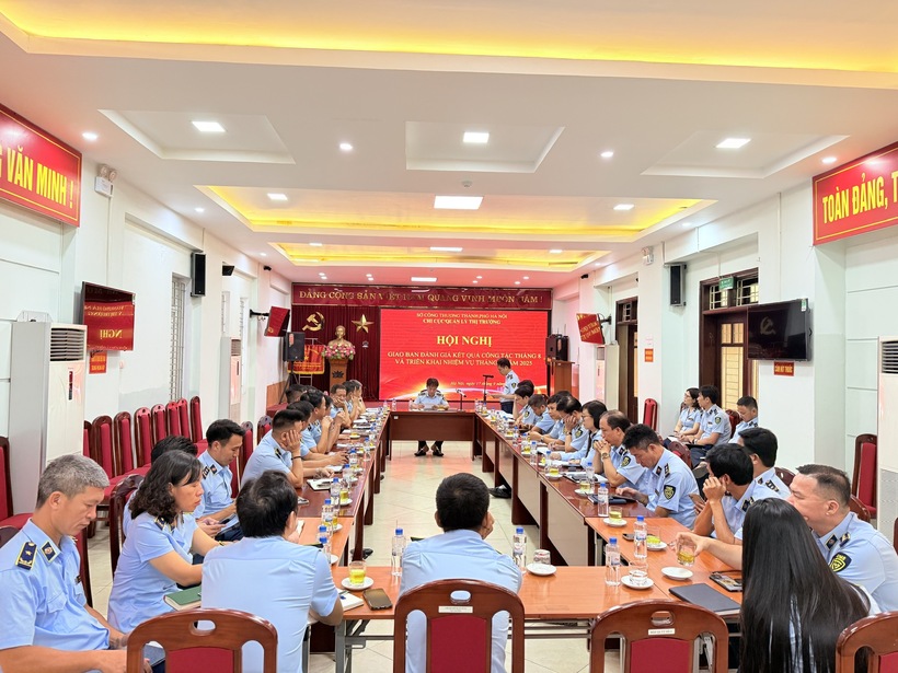 Quản lý thị trường Hà Nội phát hiện và xử lý hơn 450 vụ vi phạm trong tháng 9 - 3