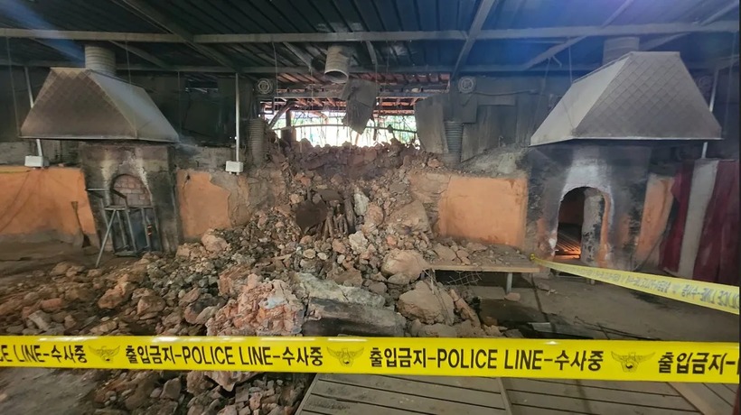 Hiện tại, cảnh sát và cơ quan cứu hỏa địa phương đang điều tra mức độ thiệt hại cụ thể và nguyên nhân dẫn đến vụ nổ phòng xông hơi. (Ảnh: Sở Cứu hỏa miền Bắc Gyeonggi-do)