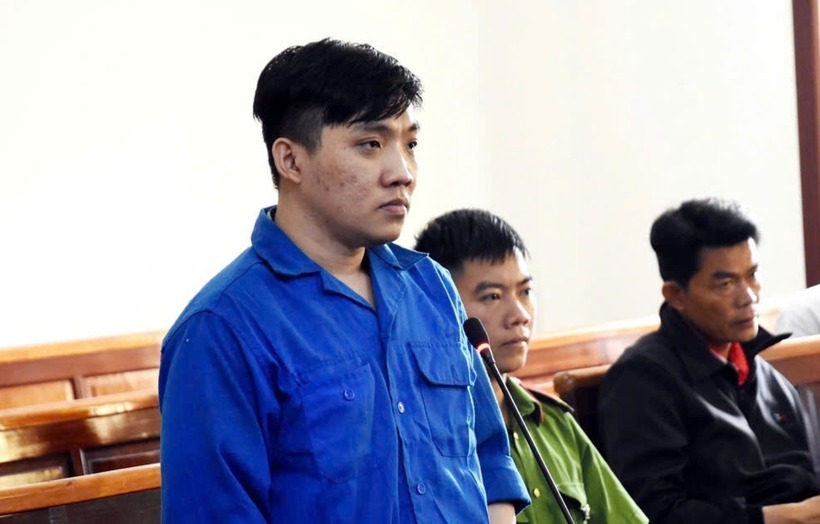 Bị cáo Đỗ Minh Tân bị HĐXX tuyên phạt bị cáo 2 năm 6 tháng tù giam, cấm hành nghề 2 năm sau khi chấp hành án. Ảnh: VTC News.