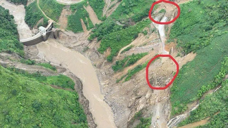 Điểm sạt lở trên Quốc lộ 279 tại xã Minh Lương, tỉnh Lào Cai. (Ảnh: Công an xã Văn Bàn)