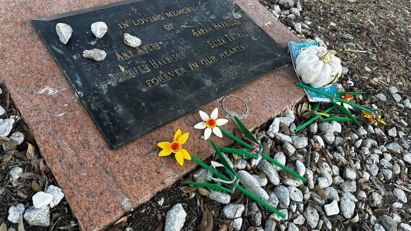 Hơn ba thập kỷ trôi qua, vụ án vẫn là vết thương chưa lành. Ảnh: Getty