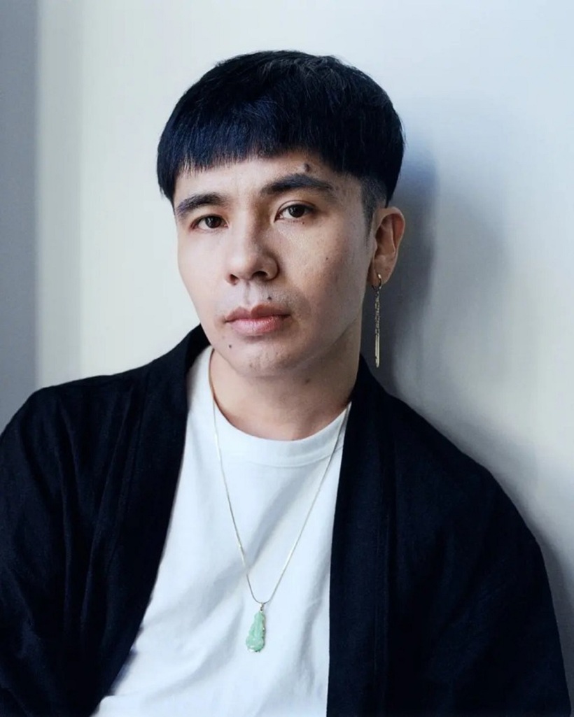 Nhà văn Ocean Vuong. Ảnh: Jody Rogac