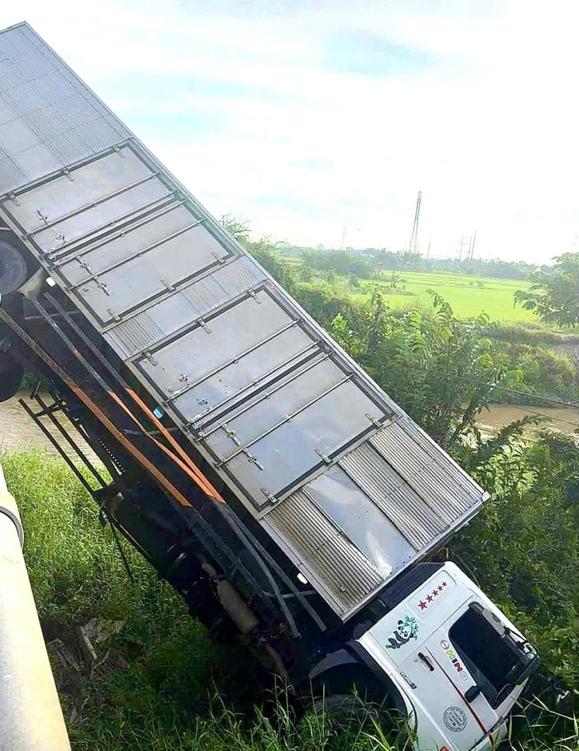 Hiện trường vụ tai nạn giao thông. Ảnh: Báo Lâm Đồng.