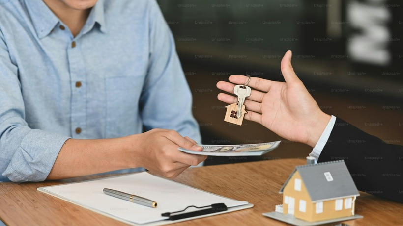 Khi mua nhà trên giấy, khách hàng chỉ thanh toán lần đầu không quá 30% giá trị hợp đồng.
