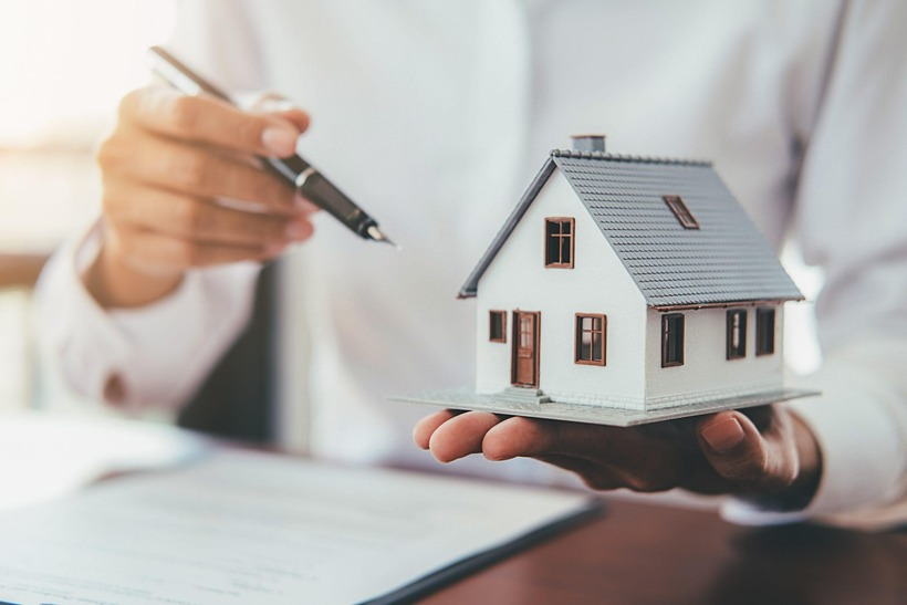 Người mua có thể tiết kiệm tới hàng trăm triệu đồng nếu tìm kiếm một ngôi nhà ở khu vực vùng ven thành phố hoặc nơi dân cư mới hình thành.