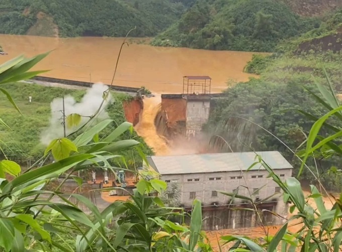 Hiện trường vụ vỡ đập thủy điện ở Lạng Sơn. Ảnh: VnExpress.