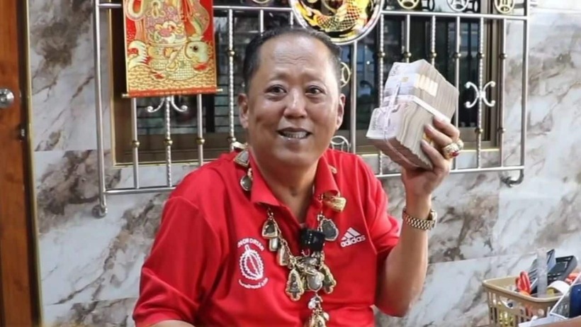 Chủ vựa sầu riêng Thái Lan công khai treo thưởng 30.000 baht (hơn 24 triệu đồng) trên Facebook để thuê người "tát" tình nhân của con trai mình. Ảnh: The Thaiger