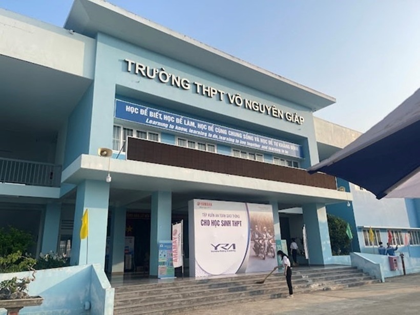 Trường học nơi xảy ra sự việc. Ảnh: Lao động