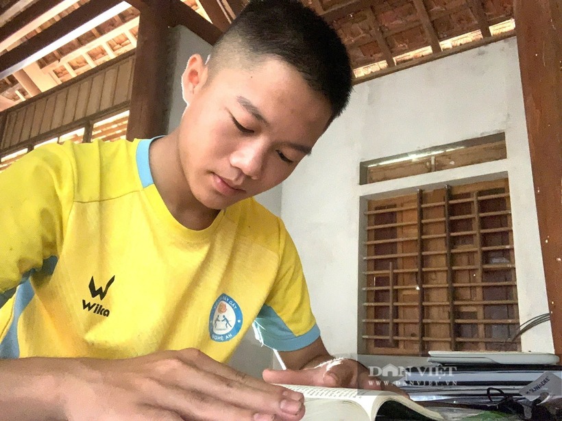 Nam sinh Lang Đức Bằng. Ảnh: Dân Việt