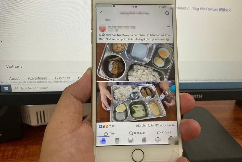 Hình ảnh khay cơm của học sinh Trường Tiểu học số 1 Ba Đồn lan truyền trên mạng xã hội. Ảnh: Dân trí