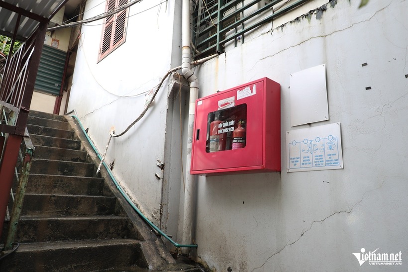 UBND phường cũng đã lắp đặt điểm chữa cháy công cộng tại khu vực dân cư. Ảnh: VietNamNet