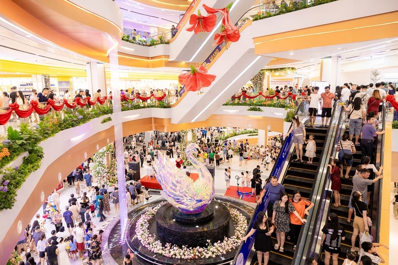 Sức hút từ Vincom Mega Mall Royal Island nhờ thương hiệu và trải nghiệm độc đáo