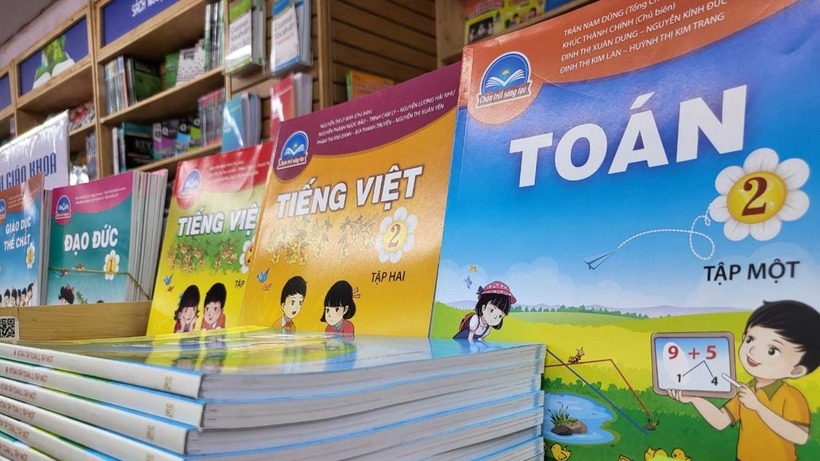 Học sinh cả nước học sách giáo khoa mới từ năm học 2026-2027. Ảnh minh họa: Lao động
