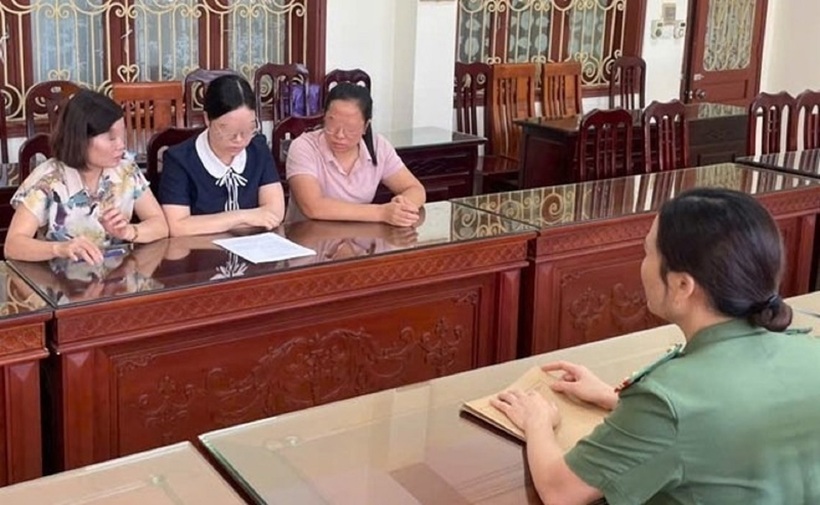 Các đối tượng bị Cơ quan An ninh điều tra Công an tỉnh Ninh Bình khởi tố về tội "Trốn thuế". Ảnh: Lao động