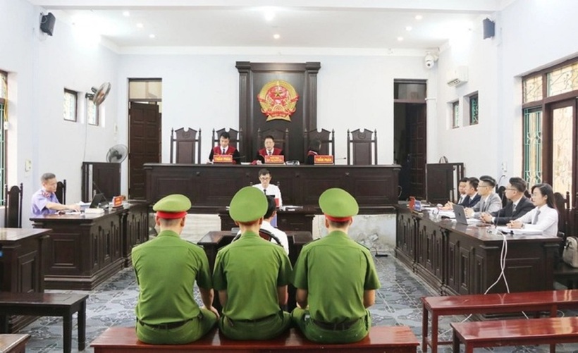 Quang cảnh phiên tòa phúc thẩm. Ảnh: NLĐ