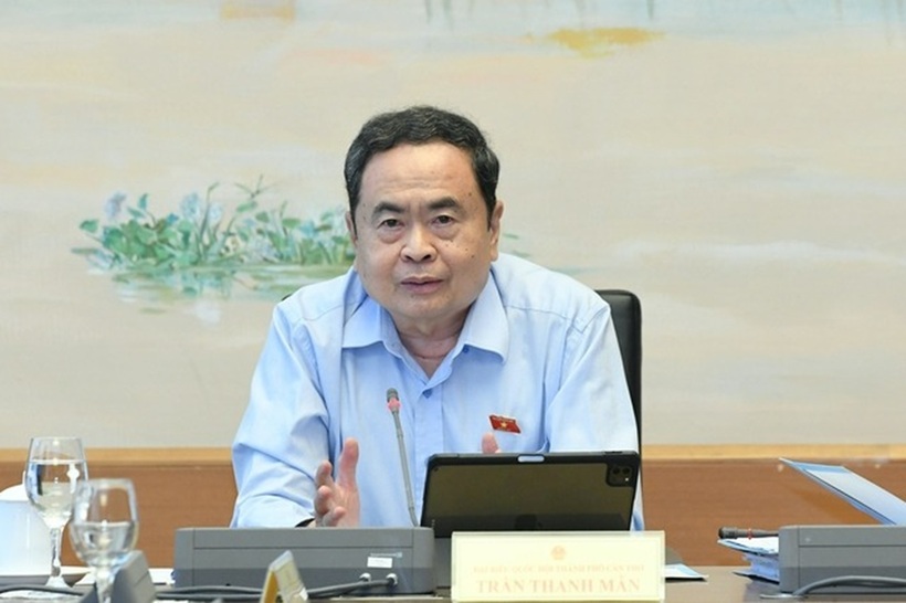 Chủ tịch Quốc hội Trần Thanh Mẫn phát biểu tại phiên họp tổ sáng 21/10 (Ảnh: Phạm Thắng).