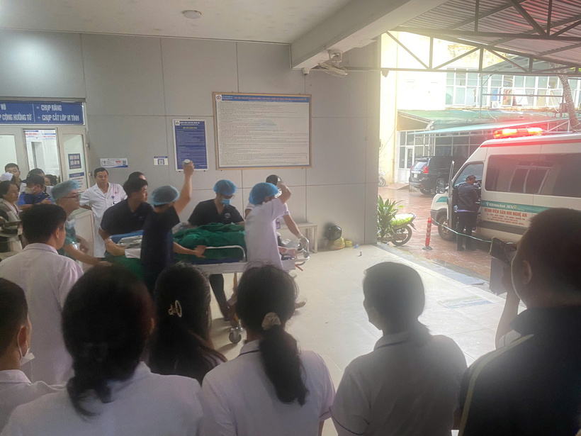 Vụ việc đã khiến 7 người bị thương gồm nhân viên y tế, người nhà và một trẻ sơ sinh