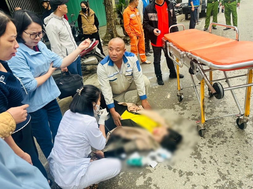 Bệnh nhân được đưa đến bệnh viện cấp cứu kịp thời. Ảnh: VietNamnet