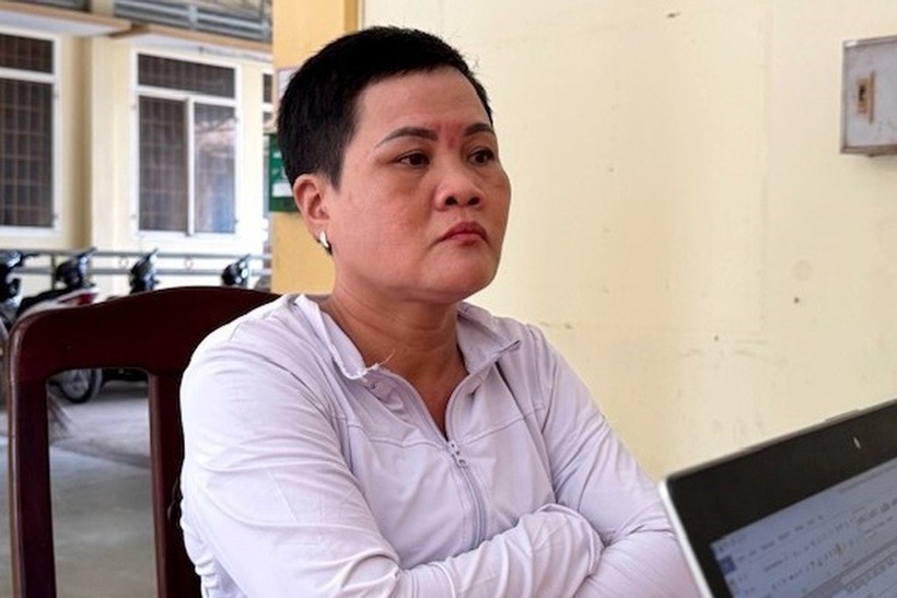 Bích bị bắt vì cướp điện thoại người bán vé số. Ảnh: Dân Trí