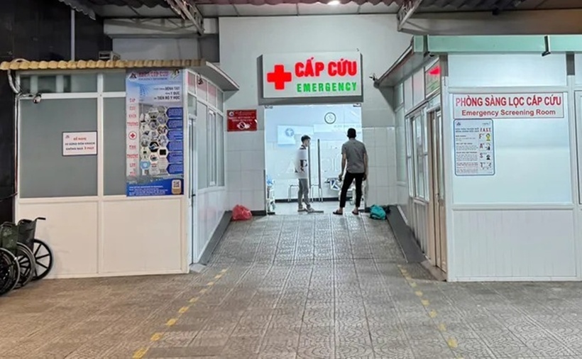 Vụ việc khiến người em tử vong, còn người anh đang được cấp cứu. (Ảnh: SGGP)