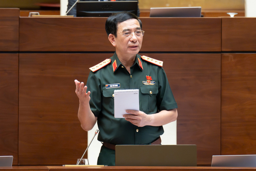 Đại tướng Phan Văn Giang, Bộ trưởng Bộ Quốc phòng (Ảnh: Media Quốc hội).