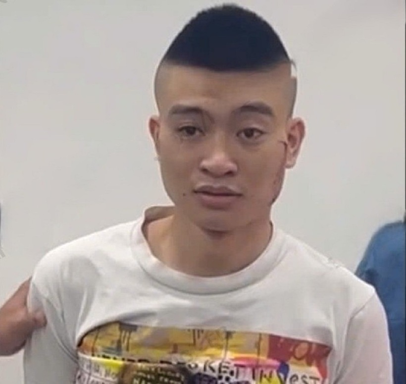 Công an Đà Nẵng bắt đối tượng Quang - giả danh người mua hàng online để cướp tài sản. Ảnh: Lao động