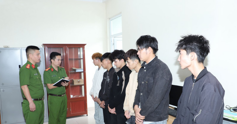 Các đối tượng tại Cơ quan Cảnh sát điều tra. (Ảnh: Công an Ninh Bình).