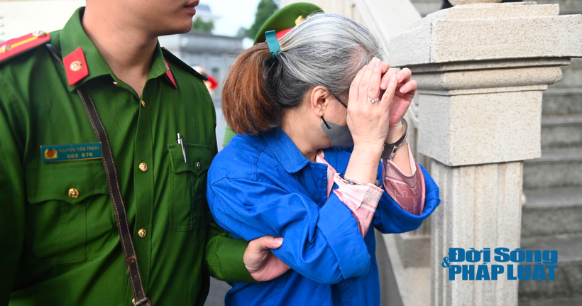 Nữ bị cáo trong vụ án.