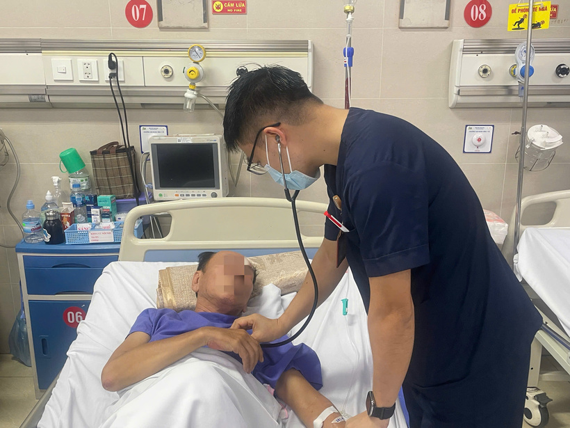 Người đàn ông phát hiện loại đột quỵ có tỉ lệ tử vong trên 90% sau khi uống bia