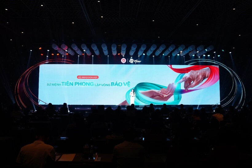 Toàn cảnh hội nghị khoa học ”Sứ mệnh tiên phong, lặp vòng bảo vệ”