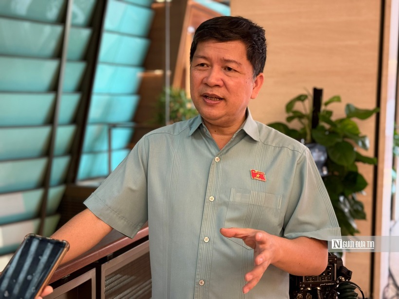 ĐBQH Tạ Văn Hạ.