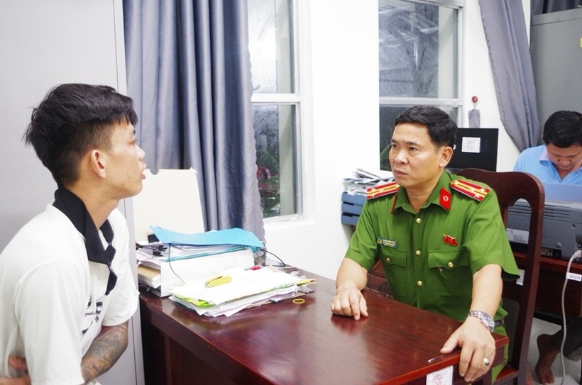 Lê Phương Anh- đối tượng truy nã bị bắt. Ảnh: Công an Cần Thơ