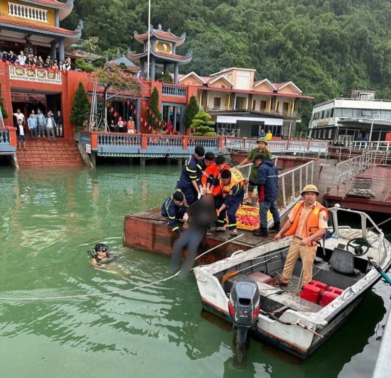 Thi thể nạn nhân được tìm thấy. Ảnh: Công an nhân dân.