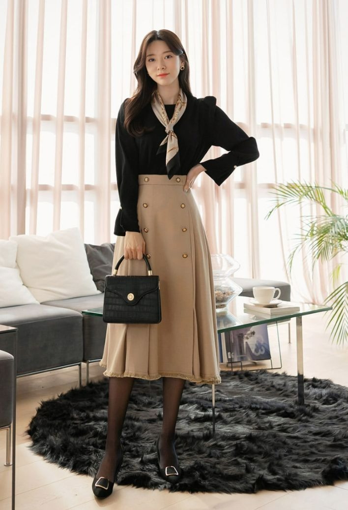 Các mẫu túi với ngăn đựng hiện nay đều được may ẩn sẽ giúp bạn dễ dàng sắp xếp đồ hơn theo nhu cầu sử dụng mà vẫn tôn lên được sự thời trang có bản thân. Ảnh minh họa.