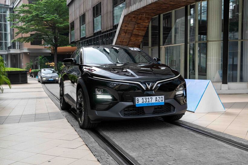 VinFast “tỏa sáng” tại CNN Indonesia Awards với cú đúp giải thưởng quan trọng - 3