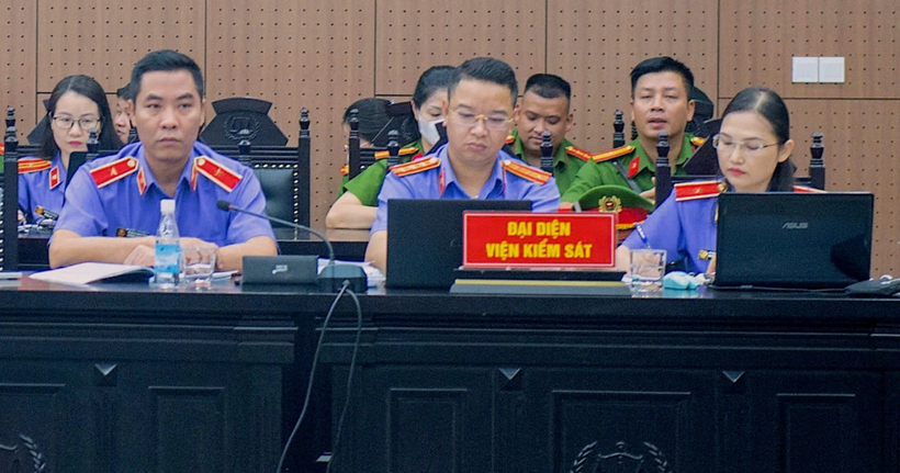 Đại diện VKSND TP Hà Nội tại phiên tòa (Ảnh: Hoàng Hải).