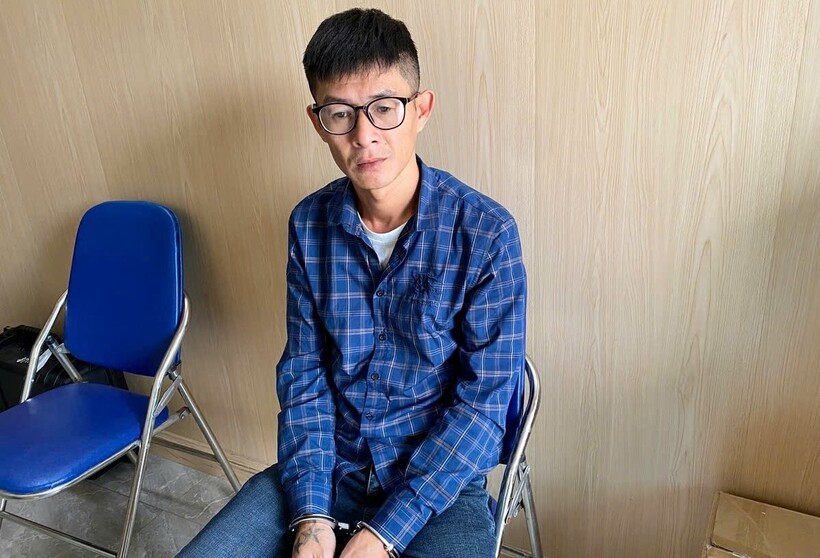 Đối tượng Lục Minh Tiến tại cơ quan Công an.