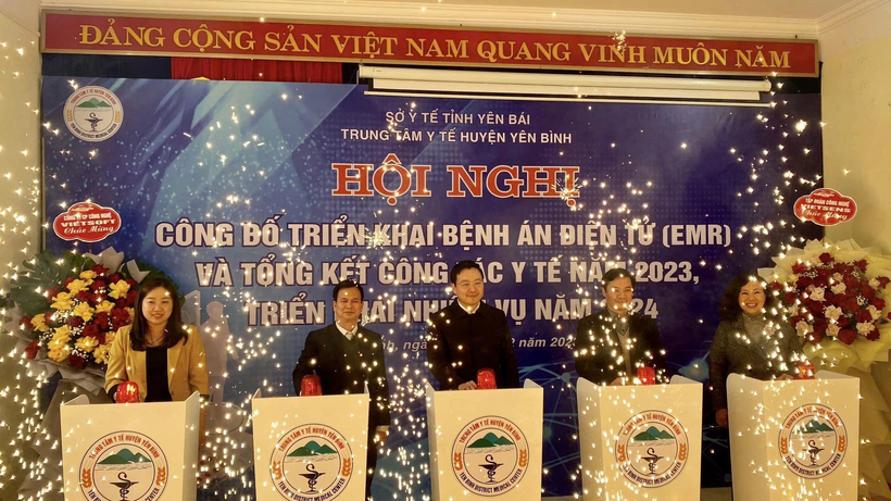 Trung tâm Y tế khu Vực Yên Bình - Lào Cai: Ứng dụng chuyển đổi số trong khám chữa bệnh - 2
