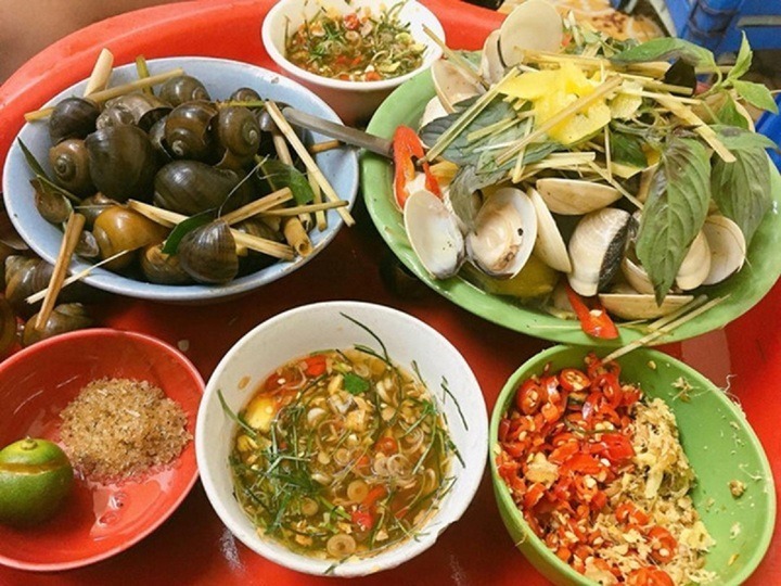 Địa điểm ăn vặt ngon nức tiếng Hà Nội - 2