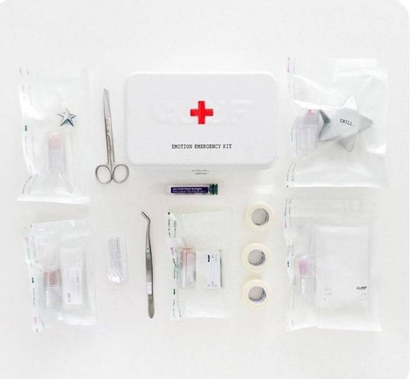 Jeon Somi bị điều tra sau khi sử dụng trái phép biểu tượng Chữ thập đỏ trong chiến dịch quảng bá sản phẩm.