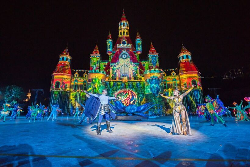 Các show diễn thực cảnh do Vingroup đầu tư không chỉ thể hiện sự đột phá sáng tạo trong nghệ thuật mà còn tạo cơ hội cho các nghệ sĩ phát triển, cống hiến và sống bằng nghề