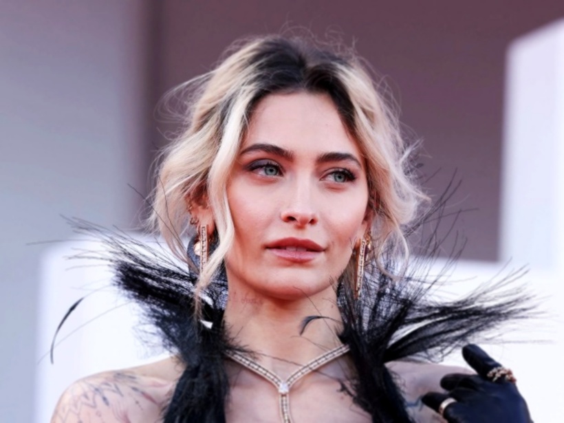 Ca sĩ Paris Jackson.