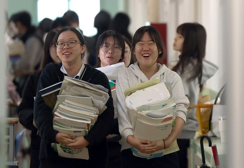 Hơn 550.000 học sinh Hàn Quốc sẽ bước vào kỳ thi đại học ngày 13/11. Ảnh: Yonhap