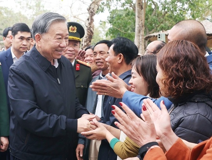 Tổng Bí thư Tô Lâm nêu rõ: Chưa bao giờ khối đại đoàn kết toàn dân tộc của chúng ta, bao gồm cả đồng bào trong nước và hơn 5 triệu người Việt Nam ở nước ngoài, lại được củng cố vững chắc như hiện nay. Ảnh: Báo Chính phủ.