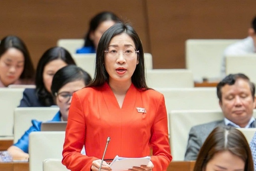 Đại biểu Hoàng Thị Thanh Thúy phát biểu (Ảnh: Media Quốc hội).