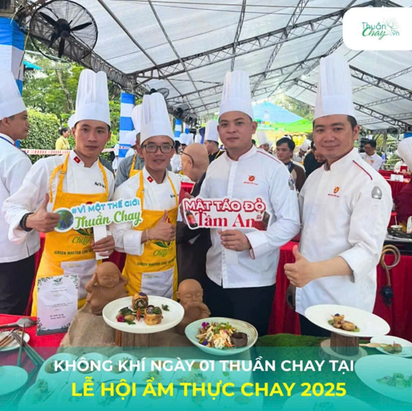 Mật Táo Đỏ Tâm An tại Lễ hội Ẩm thực Chay