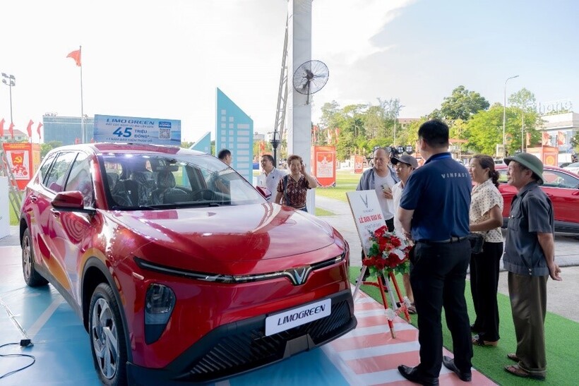 Vận hành ngon, chi phí cực thấp: Tài xế dịch vụ xuýt xoa vì “tìm ra chân lý” với Limo Green - 2
